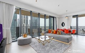 Dream Inn Apartments- Boulevard Heights